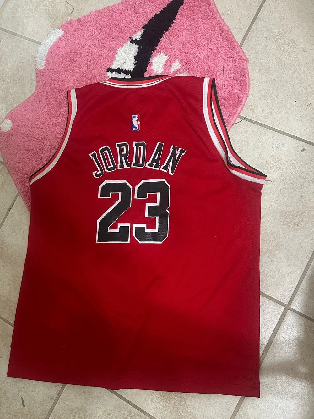 Nike Swingman Jordan jersey med Chicago Bulls Red #23 Basketball Jersey